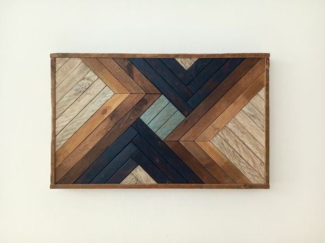 Salvaged Wood Projects, Lath Art, Abstract Clock, Wood Lamp Design, Cute Diy Projects, Wood Wall Art Diy, Barn Quilt Designs, Wood Art Projects, Reclaimed Wood Wall Art