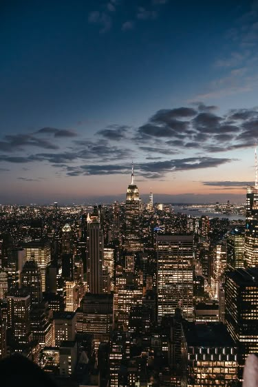 City View Night, Wallpaper City, New York Wallpaper, York Wallpaper, Welcome To New York, City At Night, City Vibes, New York Life, Nyc Life