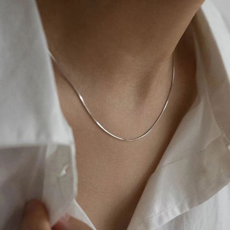 Fashionable Simple Chain Necklace | SHEIN USA Simple Chain Necklace Silver, Minimalistic Silver Necklace, Minimalist Chain Necklace, Simple Silver Chain Necklace, Minimal Jewelry Silver, Silver Minimalist Jewelry, Minimal Silver Jewelry, Minimal Necklace Silver, Silver Chains For Women