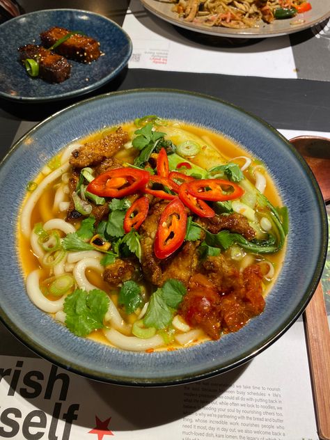 asian food | wagamama | noodles | ramen | vegan Wagamama Noodles, Vegan Udon, Udon Ramen, Ramen Vegan, Vegan Ramen Recipes, Noodles Ramen, Vegan Ramen, Udon Noodles, Ramen Recipes