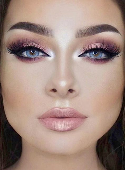 Glamour Eye Makeup, Makeup Looks Ideas, Makeup You Need, Eye Makeup Looks, Silicone Makeup, Smink Inspiration, Makijaż Smokey Eye, Braut Make-up, Simple Eye Makeup