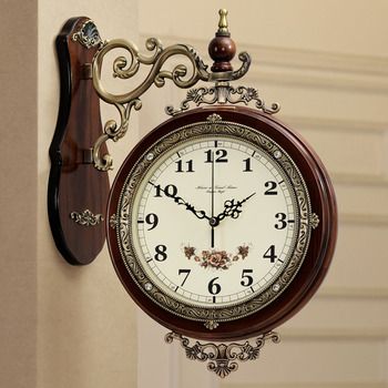 Double Sided Clock, Antique Clocks Vintage, Wall Clock With Pictures, Train Station Clock, Clocks Design, Modern Wall Clock Design, Wall Clock Decor Ideas, Wall Clock Design Ideas, Vintage Wall Clocks