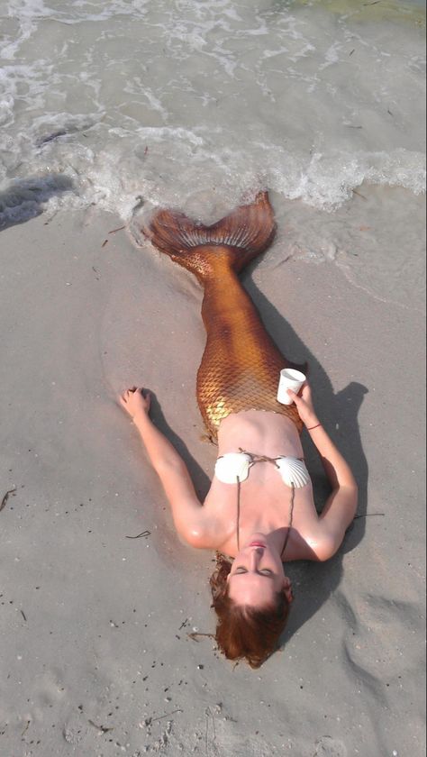 Real Mermaid, Silicone Mermaid Tails, Real Mermaids, Mermaid Beach, Mermaid Tails, Beautiful Mermaids, In The Deep, Mermaid Tail, A Mermaid