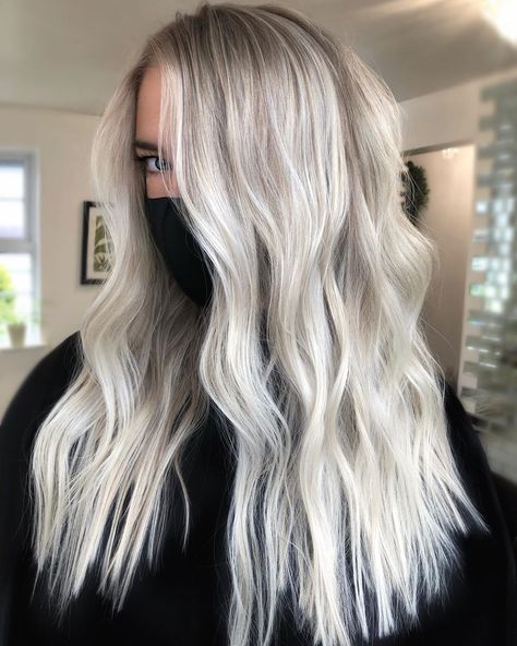 🇬🇧 BLONDES + BALAYAGE LOVER on Instagram: “CLEAN PEARL BLONDE 🐚 I don’t think I’ll ever get bored of creating little blonde babes 😍 High impact foilage for this beaut still leaving…” High Impact Balayage, High Impact Blonde, Redken Blonde, Blonde Hair Goals, Really Curly Hair, Winter Blonde, Pearl Blonde, 2020 Hairstyles, Black Hair Bows