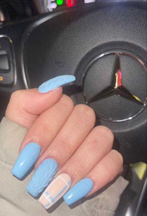 Nails In Blue Colors, Powdered Blue Nails, Spring Sweater Nails, Orange Sweater Nails, Light Blue Sweater Nails, Blue Burberry Nails, Winter Nails 2022 Trends Gel Blue, November Blue Nails, Simple Sweater Nails