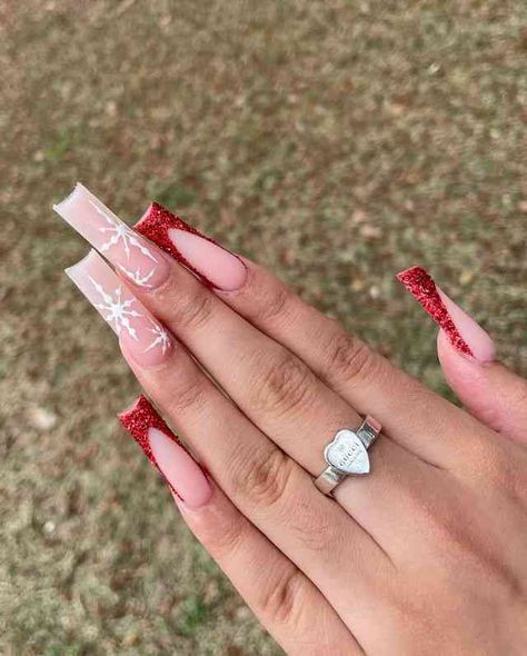 Red Christmas Nail Designs Acrylic, Christmas Nail Inspo Acrylic, Christmas Baddie Nails, Christmas Theme Nails, Nails Ideas Halloween, Red Christmas Nails Acrylic, Simple Halloween Nail Designs, Nails Acrylic Halloween, Simple Halloween Nail