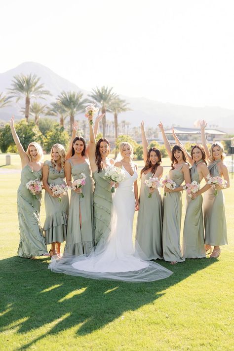 Looking for trendy bridesmaid dress colors, like these sage green dresses? Look no further than this golfcourse wedding filled with pastel hues! Photography: Caitlin B Photography (http://www.caitlinbphotography.com) Bridesmaid Dresses Mint Green, Sage Green Wedding Bridesmaid, Sage Green Dresses, Summer Weddings Bridesmaids, Tangled Wedding, Mint Green Bridesmaid Dresses, Trendy Bridesmaids, Pastel Bridesmaid Dresses, Sage Bridesmaid Dresses