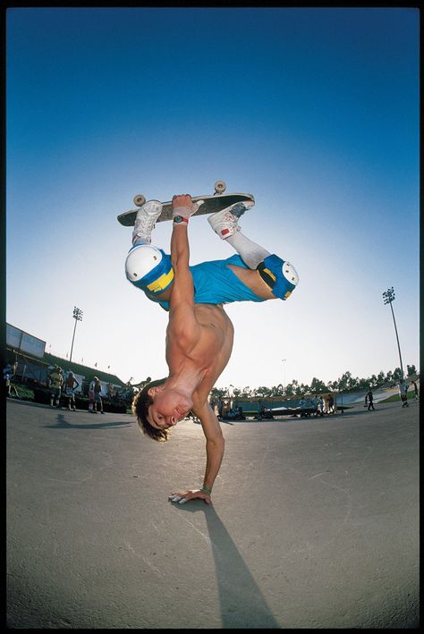 Silicon Valley Has Lost Its Way. Can Skateboarding Legend Rodney Mullen Help It? Rodney Mullen, Tony Hawk Pro Skater, Basic Vocabulary, Bones Brigade, Skateboard Pictures, Old School Skateboards, Skate Photos, Skate And Destroy, Skateboard Photography