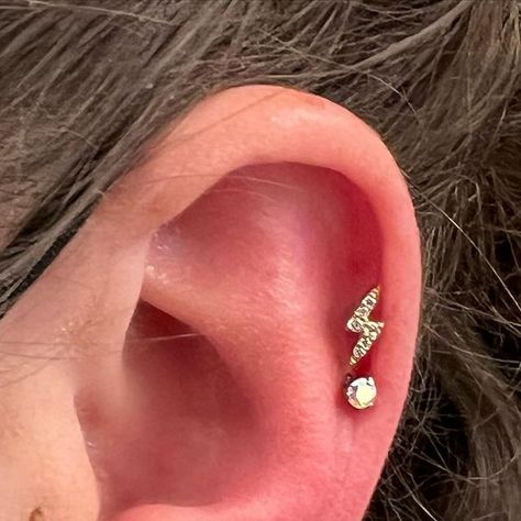 Snakebite Ear Piercing, Snake Bite Ear Piercing, 2 Helix Piercings, Snakebite Piercing, Earrings Conch, Helix Piercings, Snake Bites, Conch Piercing, Helix Piercing