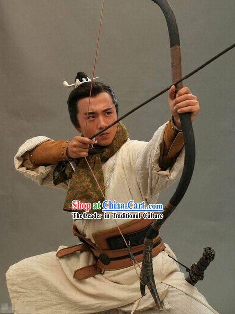 Chinese Archer, Archer Costume, Ancient China Art, Dynasty Clothing, Archer Characters, Chinese Man, Chinese Movies, Human Poses Reference, Human Poses