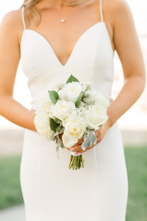 Minimalist, Classic, Timeless and Elegant White Bridal Bouquet Petite White Rose Bouquet, White Roses Bridesmaid Bouquet, Petite Bridal Bouquet, Minimalist Bridal Bouquet, Duxbury Massachusetts, Bouquet Luxury, Elegant Bridal Bouquets, Small Bridal Bouquets, White Rose Bouquet