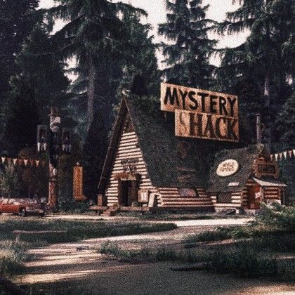 Gravity Falls Oregon, Oregon Aesthetic, Stanley Pines, Mystery Shack, Dipper Pines, Classic Series, Scary Movies, Gravity Falls, Pacific Northwest