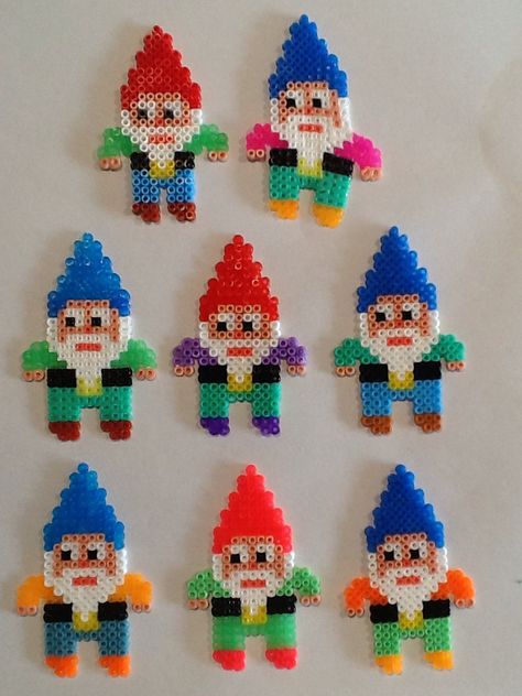 Gnome Perler Beads, Gnome Perler Bead Patterns, Gnome Cross Stitch, Hamma Beads Ideas, Easy Perler Beads Ideas, 3d Perler Bead, Hama Beads Design, Perler Bead Templates, Perler Crafts