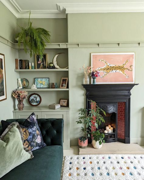 We love how @ohmyedwardian has created depth and character in her living room with a mix of calming shades and tones 🤍 Flat Aesthetic, Sage Green Living Room, Green Living Room, Contrasting Textures, Room Visualizer, Multi Rug, Cream Base, Modern Moroccan, Living Room Green