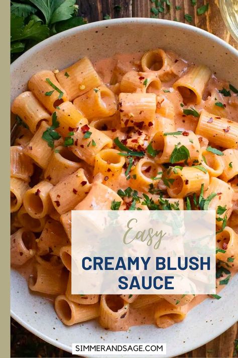 Wine Sauce Pasta Recipes, White Wine Tomato Pasta Sauce, Blush Sauce, Garlic Cream Sauce Recipe, Tomato Cream Sauce Pasta, Pasta Sauce Recipes Easy, White Wine Pasta Sauce, Pink Pasta, Pink Sauce Pasta