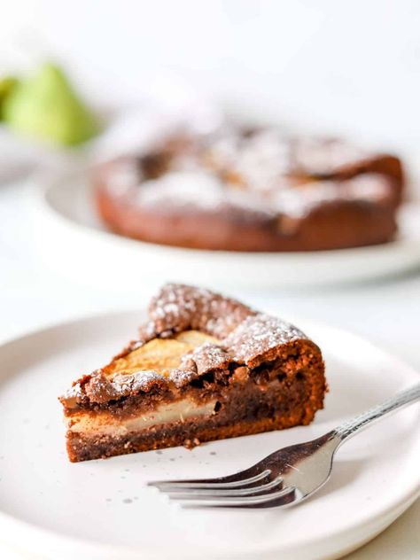 Pear and Chocolate Cake - Gluten Free Tranquility Almond Flour Pear Cake, Pear Chocolate Cake, Gluten Free Pumpkin Dessert Recipes, Chocolate Pear Cake, Pumpkin Blondies Recipe, Gluten Free Pumpkin Desserts, Gluten Free Pumpkin Cake, Pear And Chocolate Cake, Gluten Free Pumpkin Cheesecake