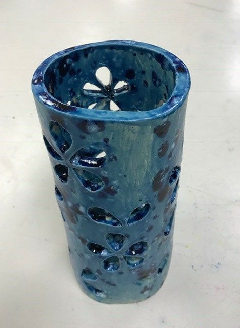 Slab Cylinder Ideas, Slab Lantern Ceramics, Ceramic Cylinder Ideas, Ceramics Lantern, Ceramic Lantern Ideas, Slab Ceramics Ideas, Clay Projects For High School, Pottery Lantern, Ceramic Cylinders