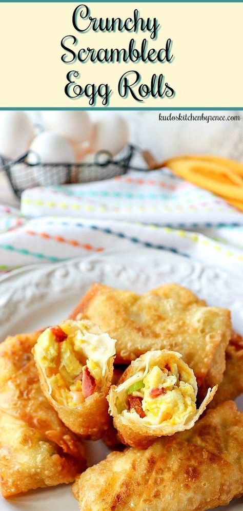 Scrambled Egg Rolls are simply the best breakfast you didn't know you needed! Be ready to have your taste buds rocked with these rolls! #breakfast #brunch #scrambledeggs #eggrolls #friedfoods #funfoods #bacon Egg Roll Recipes Breakfast, Cheesy Breakfast Egg Rolls, Breakfast Eggrolls Baked, Breakfast Egg Rolls Recipe, Breakfast Eggroll Recipe, Breakfast Egg Rolls, Pickles Recipes, Morning Treats, Mini Meals