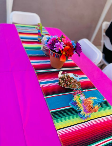 Fiesta Theme Party Centerpieces Diy, Mexican Graduation Centerpieces, Canticos Birthday Party Centerpieces, Mexican Flower Centerpieces, Loteria Centerpiece Ideas, Fiesta Theme Centerpieces, Mexican Party Centerpiece Ideas, Fiesta Centerpieces Mexican, Mexican Theme Centerpieces Ideas