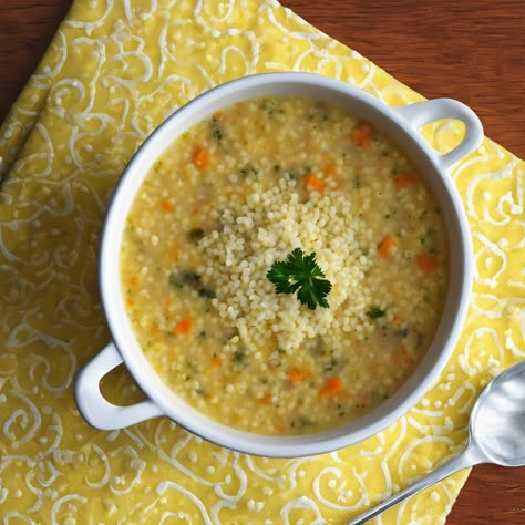 PASTINA SOUP: THE ULTIMATE COMFORT FOOD Tucci Recipes, Italian Penicillin, Pastina Recipes, Italian Soups, Pastina Soup, Main Recipes, Traditional Italian Dishes, Italian Comfort Food, Soups And Chowders