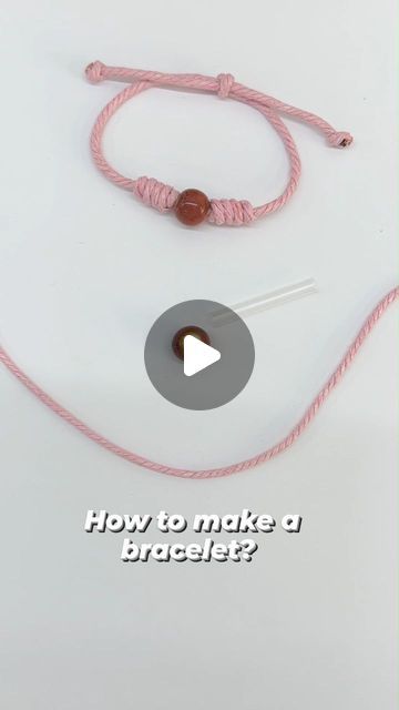 Diy Beach Bracelets, How To Crochet A Bracelet, How To Make Cord Bracelets, How To Make A Paracord Bracelet, Fabrication Bracelet, How To Make Bracelets With Beads, Kids Bracelets Diy, Leather Bracelet Diy, Adjustable Bracelet Diy