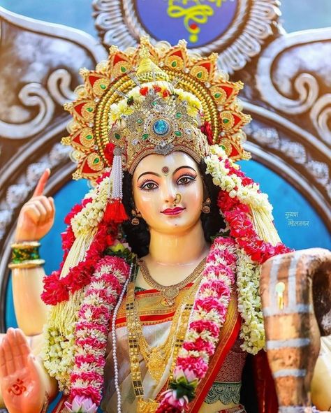 Anna Bhau Sathe Photo, Navratri Image Hd, Durga Maa Pictures, Navratri Devi Images, Photos Of Ganesha, Saraswati Photo, Haldi Ceremony Outfit, Maa Durga Photo, Devi Images Hd