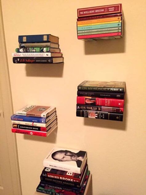 16 Easiest DIY Bookshelf Ideas - 130 Diy Bookshelf Ideas, Floating Shelves Books, Invisible Bookshelf, Diy Trinkets, Diy Bookshelves, Unique Bookshelves, Shelf Arrangement, Floating Shelves Bedroom, Floating Books