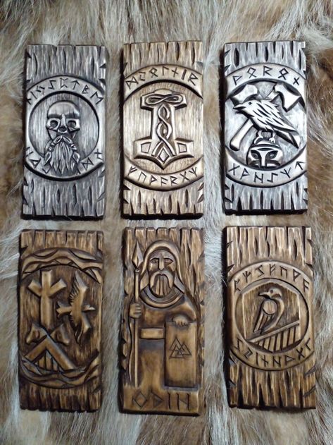 Carved souvenirs made of linden wood.Size-15 \\ 7 cm. Norse Wood Carving, Viking Decorations, Ancient Viking Art, Odin And Thor, Pagan Goddess, Antler Art, Woodworking Shop Projects, Dremel Wood Carving, The Vikings