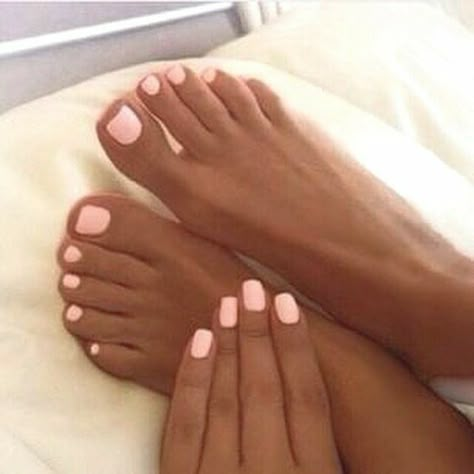 Beach Nails Natural, Pedicure For Hawaii Vacation, Pink Nails Tan Skin, Manicure Summer Colors, Light Pink Pedicure, Best Summer Pedicure Colors, Summer Mani Pedi Combos, Matching Manicure And Pedicure, Nail Colors That Make You Look Tan