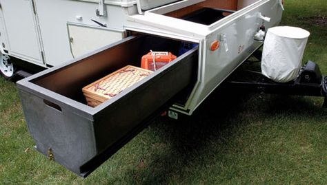 Rockwood Pop-up camper: An example of exterior storage box (with slide-out tray) Pop Up Camper Storage, Pop Up Camper Ideas, Pop Up Camper Accessories, Camper Mattress, Trailer Hacks, Best Pop Up Campers, Pop Up Campers, Noodle Hacks, Pop Up Camper Trailer