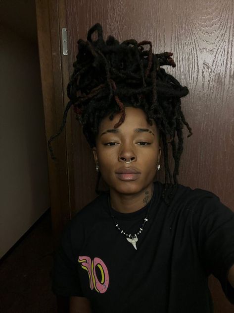 Mascs With Long Hair, Masc Braids For Women, Stud Dreads, Fine Studs With Dreads, Masc Lesbian Makeup, Masc Asian Woman, Dreadhead Studs, Stud With Locs, Studs With Locs