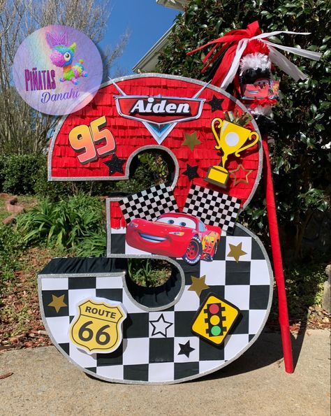 Piñata numerica tematica cars Lighting Mcqueen Pinata, Disney Cars Pinata, Lightning Mcqueen Piñata, Lightning Mcqueen Pinata, Mcqueen Pinata, Cars Pinata, Piñata Cars, Car Pinata, Disney Cars Birthday Theme