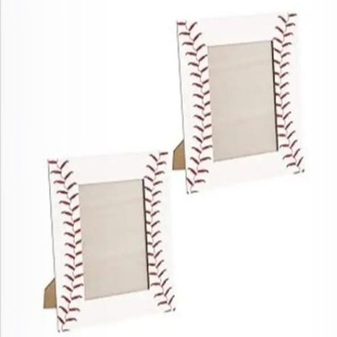 For "United States" only **Baseball Picture Frame** RAR + PP Price 11.99$ Baseball Picture Frame, Study Shelf, Gifts For Fathers Day, Table In The Living Room, Tabletop Picture Frames, Baseball Pictures, Baseball Photos, Themes Photo, Bedroom Bedside Table