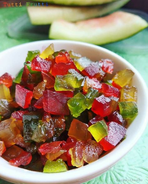 Candied Watermelon Rind Recipe, Watermelon Rind Candy Recipe, Watermelon Rind Preserves, Watermelon Rind Recipes, Candied Fruit Recipes, Candied Fruits, Gummies Recipe, Fermentation Recipes, Watermelon Rind