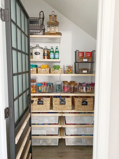 Elfa Pantry, Stairs Pantry, Under Stairs Pantry, Pantry Shelving Ideas, White Wooden Doors, Beautiful Pantry, Pantry Containers, Pantry Laundry Room, Custom Closet Design