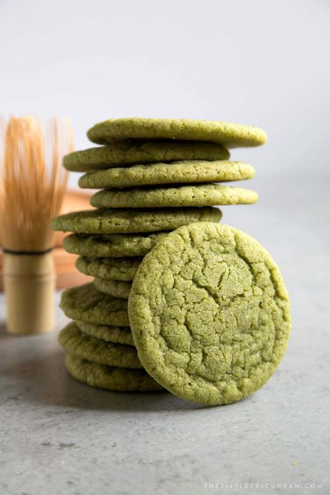 Matcha Sugar Cookies, Matcha Cookies Recipe, Green Cookies, Matcha White Chocolate, Resepi Biskut, Pistachio Recipes, Matcha Dessert, Matcha Cookies, Pistachio Cookies