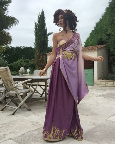 Modern Megara Outfit, Megra Halloween Costume, Megara Hercules Cosplay, Hurceles And Meg Costume, Megara And Hercules Costumes, Meg Halloween Costumes, Megara Hercules Costume, Mha Sleepover, Megara Makeup