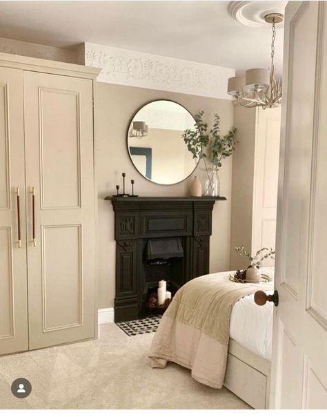 Ammonite Bedroom, Oxford Stone Farrow And Ball, Terrace Bedroom Ideas, 1930s Bedroom Ideas, Victorian Terrace Bedroom, Modern Victorian Bedroom Ideas, Modern Victorian Bedroom, Farrow And Ball Bedroom, Georgian Fireplaces