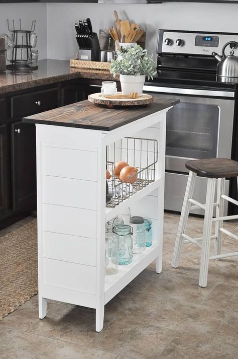 Bookshelf Kitchen Island - Little Glass Jar Diy Kitchen Cart, Bookshelf Kitchen, Kitchen Bookshelf, Bookshelf Diy, Old Bookshelves, Diy Bookshelf, Unique Kitchen Design, Kitchen Island Plans, Building A Kitchen