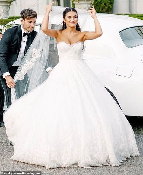 Ashley Iaconetti Wedding, Adrienne Bailon Wedding, Famous Wedding Dress Designers, Ashley Iaconetti, Celebrity Wedding Photos, Wedding Reception Photography, Sweet Photo, White Weddings, Iconic Weddings