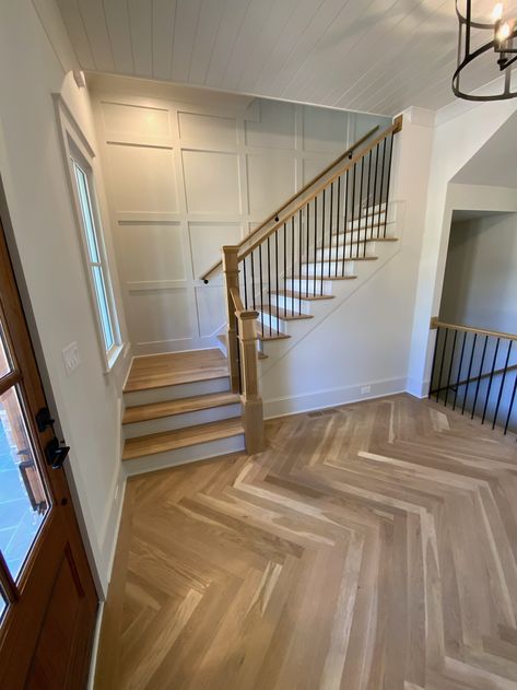 Stairs In Open Floor Plan, Entry Foyer Ideas, Upstairs Flooring, Stairway Ideas, Stair Layout, Bloxburg Interior, Herringbone Flooring, House Addition, Foyer Ideas