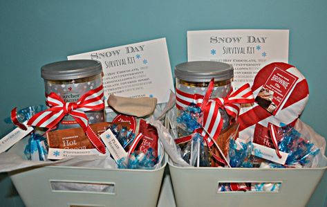 Snow Day Survival Kit, December Lessons, Survival Kit Gifts, Diy Snow, Giving Gifts, Woke Up This Morning, Gift Basket Ideas, Snow Day, Basket Ideas