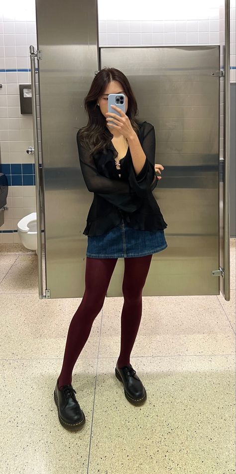 10/27/23 - listening to MAGO by gfriend Burgundy Tights Outfit, Burgundy Tights, York Outfits, Pinterest Wardrobe, Simple Outfits For School, Christmas Fits, New York Outfits, Sock Outfits, Fall Fits