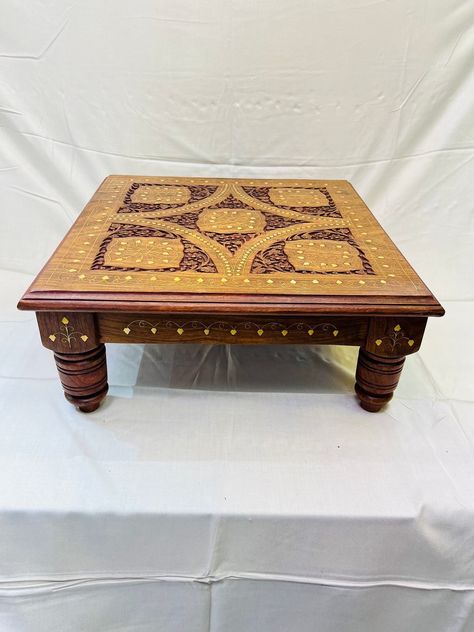 Indian Table, Table Home Decor, Mandap Decor, Design Bed, Home Decor Wood, Table Handmade, Puja Room, Indian Furniture, Low Table