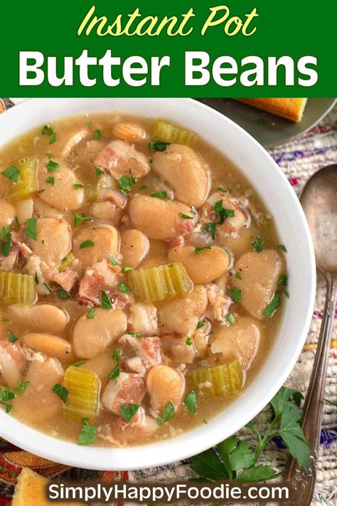 Instant Pot Butter Beans or Large Lima Beans are delicious, cooked with bacon and delicious seasonings. Pressure cooker butter beans are a one-pot meal. simplyhappyfoodie.com, instant pot large lima beans, large white beans instant pot, instapot butter beans Lima Beans In Instant Pot, Lima Beans Instant Pot, Instant Pot Butter Beans, White Beans Instant Pot, Beans Instapot, Beans Instant Pot, Instant Pot Beans Recipe, Pressure Cooker Beans, Ham Hocks And Beans