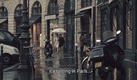 Paris Dream, Paris Vibes, Fotografi Vintage, Parisian Life, Paris Aesthetic, Living In Paris, Oui Oui, City Aesthetic, In The Rain