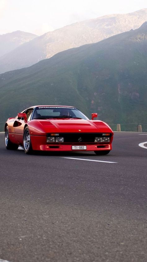 Ferrari 288 Gto Wallpaper, Old Ferrari Wallpaper, Old Ferrari, Ferrari 288gto, Ferrari Models, Car Iphone Wallpaper, Ferrari 288 Gto, Car Wallpaper, Racing Seats