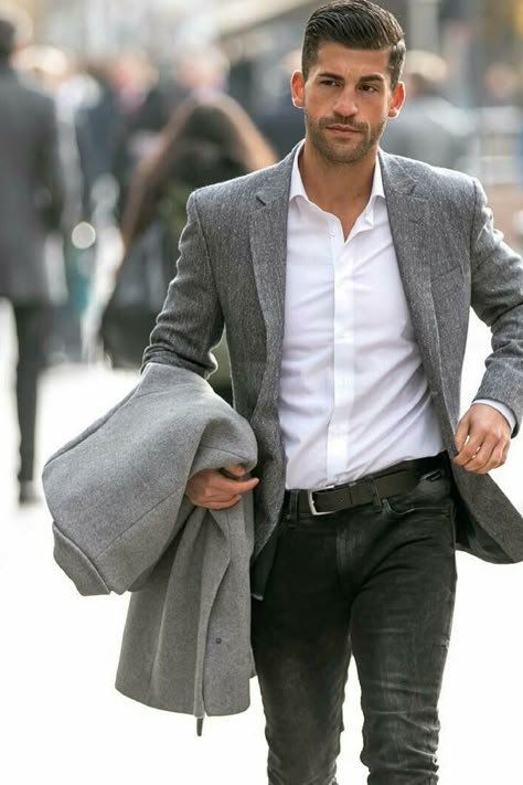 White shirt, black jeans and grey blazer — Troy needs a grey sports coat! Stylish Business Outfits, Grey Sport Coat, Mens Fashion Denim, Mens Fashion Work, Mens Fashion Blazer, Mens Fashion Business, Gray Blazer, Mens Fashion Smart, Hipster Man