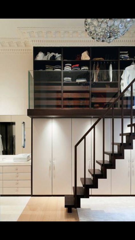 Dressing area on mezzanine level with glass balustrade Mezzanine Wardrobe, Mezzanine Bedroom, Contemporary Closet, Dressing Room Closet, Walking Closet, London Houses, Interior Design London, Design Publication, Sliding Wardrobe Doors