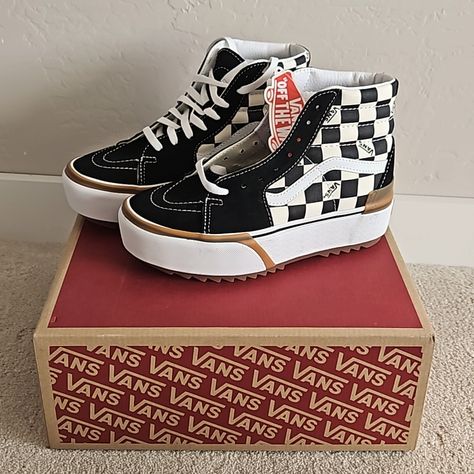 Stacked Vans, Vans Black And White, Custom Nike, Shoes Vans, Dancing Shoes, Vans Sk8 Hi, Hype Shoes, Wardrobe Inspiration, Vans Black